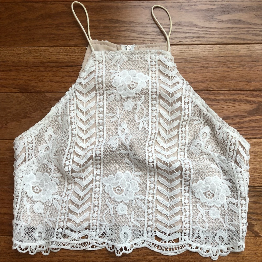 J•O•A Los Angeles Crochet Sleeveless Cropped Top Size M